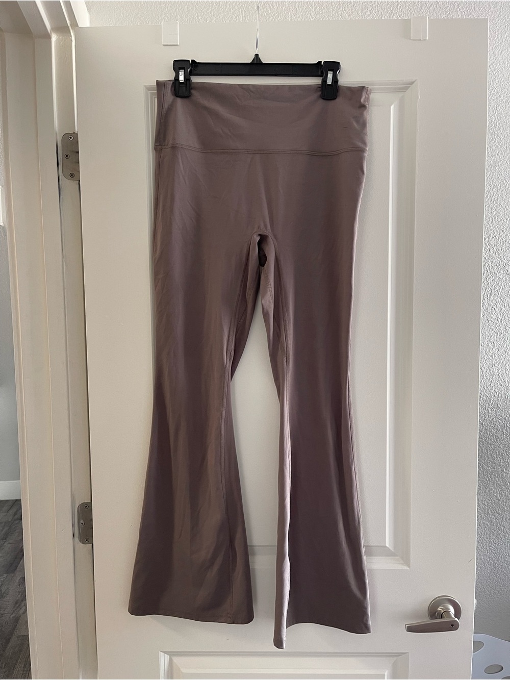 All In Motion yoga pants - Picture 4 of 9